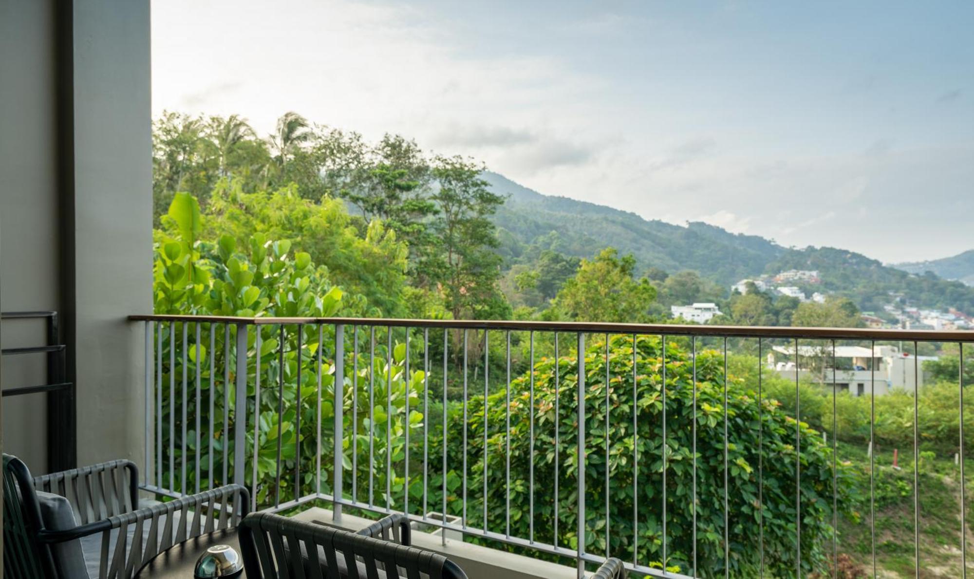 Fusion Suites Phuket Patong Extérieur photo